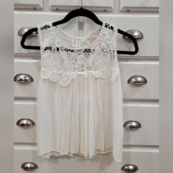 Forever 21 Crochet White Top - Picture 3 of 4